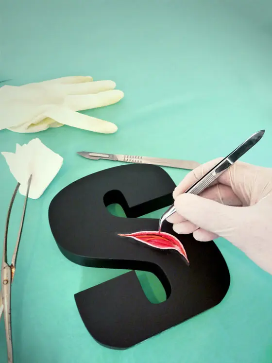 Letras en forma de huesos