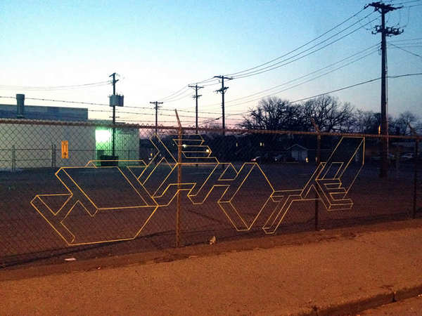 Letras con efecto 3D sobre mallas ciclónicas