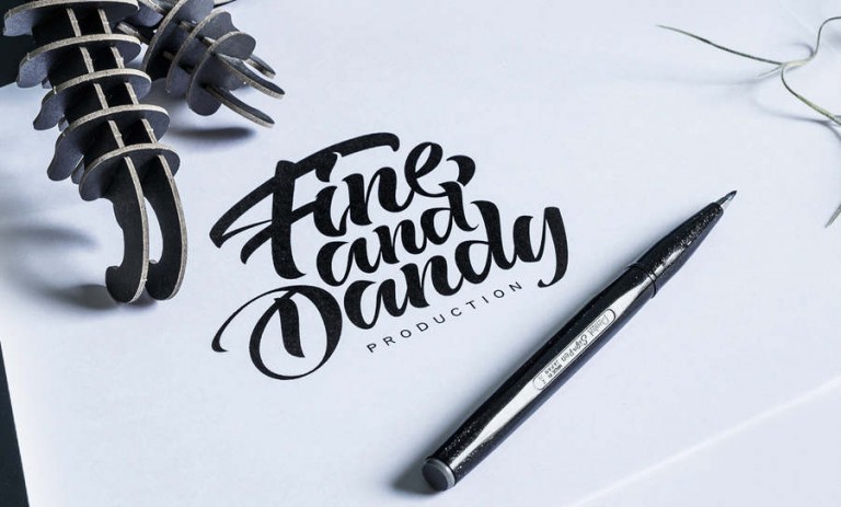 logotipos animados hechos con lettering