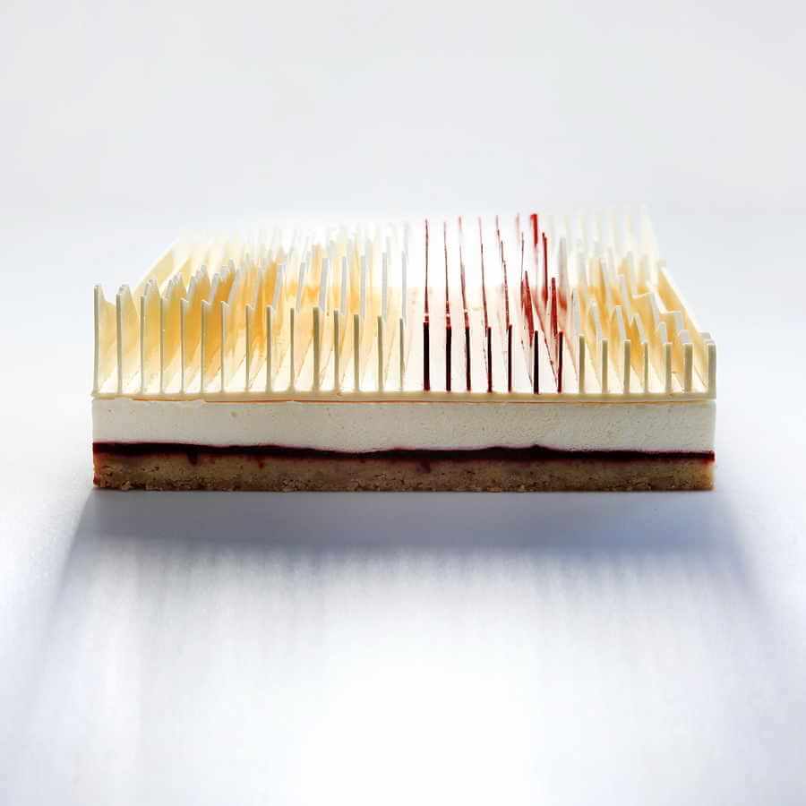 pasteles hechos con figuras geométricas