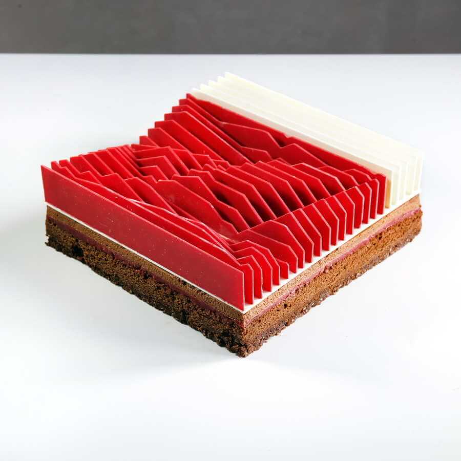 pasteles hechos con figuras geométricas