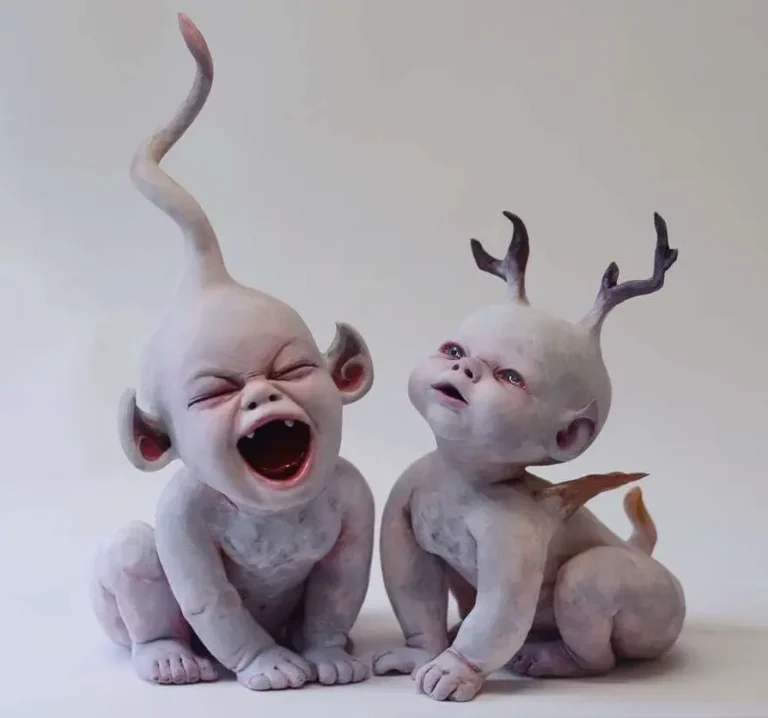 obras de cerámica de Ronit Baranga